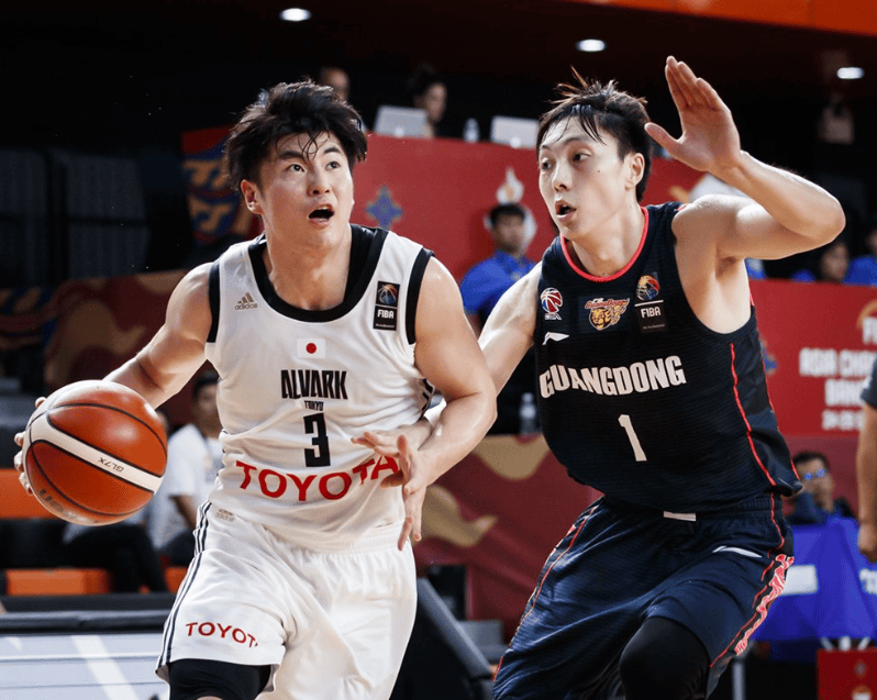 包含广厦男篮加时末段手感冰凉；志在亚冠名次提升；引发热议；年轻球员得到机会的词条