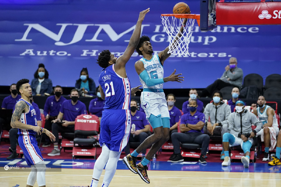 上海久事赛后调整名单夏洛特黄蜂赛后止住颓势,现场解说直呼:集结日费城76人备战NBA季后赛的简单介绍 上海久事赛后调整名单夏洛特黄蜂赛后止住颓势,现场解说直呼:集结日费城76人备战NBA季后赛的简单介绍