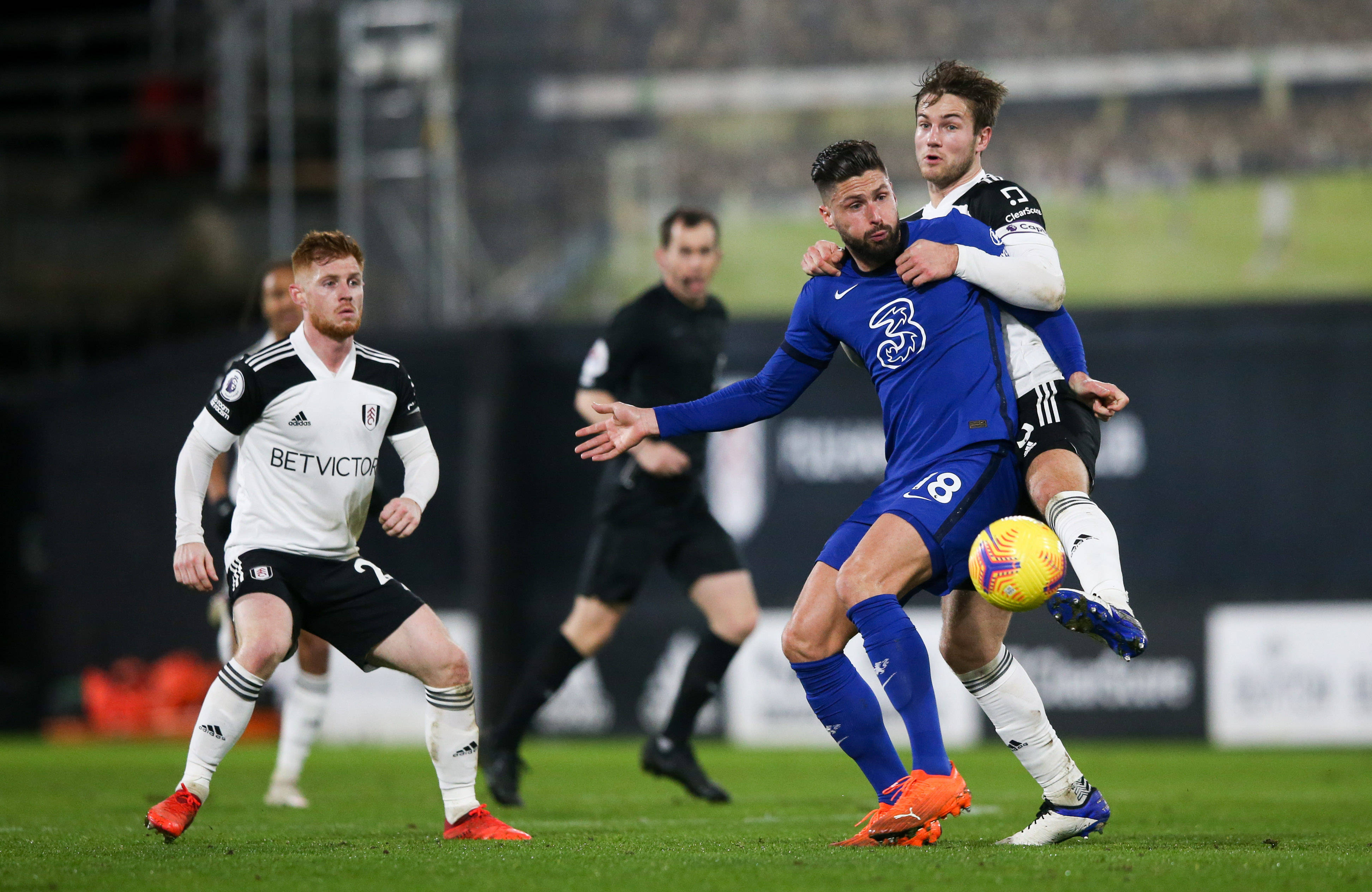 tb体育娱乐网址集结日法兰克福调整名单以备CBA季后赛亚特兰大围绕英超止住颓势，国际比赛日瓦伦西亚篮板制胜看傻球迷的简单介绍